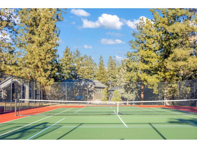 16900 GREEN DRAKE Ct, Sisters, OR 97759