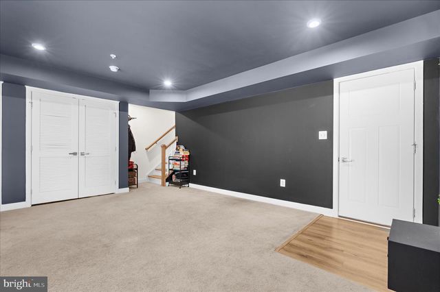 3059 SHAWS RD, Edgemere, MD 21219