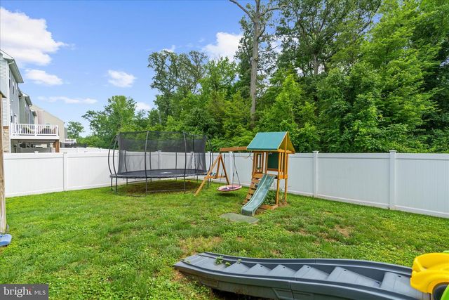 3059 SHAWS RD, Edgemere, MD 21219