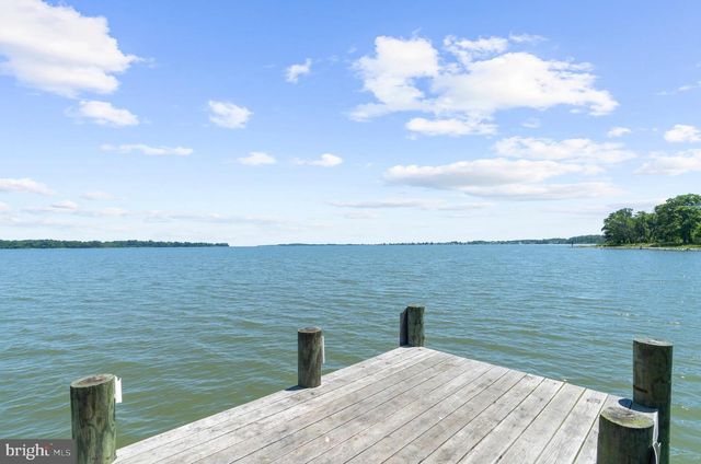3059 SHAWS RD, Edgemere, MD 21219