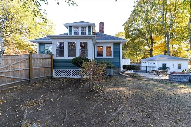 109 Linden Road, Melrose, MA 02176