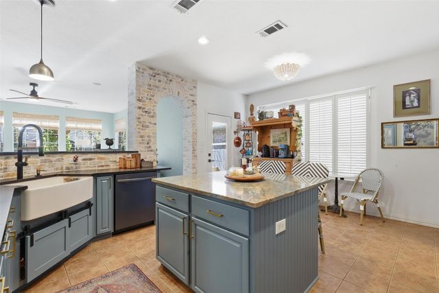 4621 Marguerite Lane, Fort Worth, TX 76123