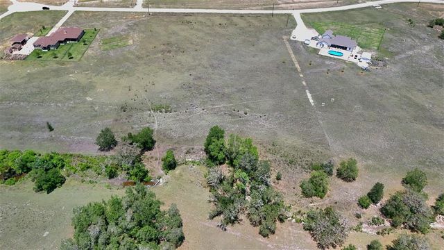 119 Delorean CIR, Burnet, TX 78611