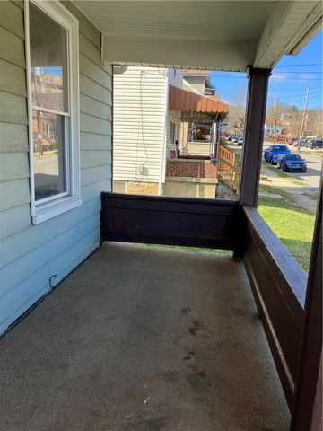 400 3rd Street, City Of But Ne, PA 16001