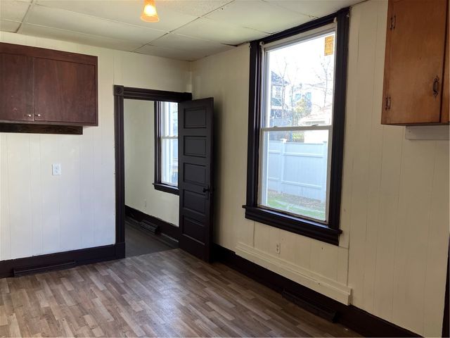 400 3rd Street, City Of But Ne, PA 16001