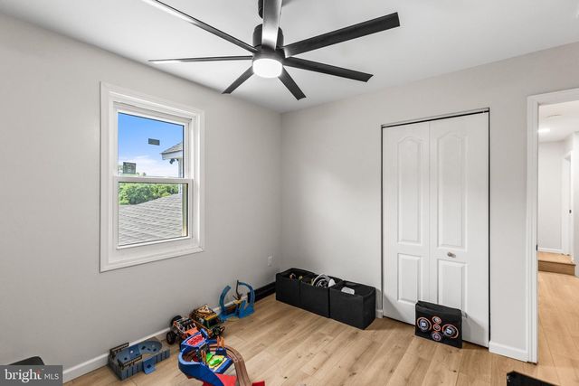 29 COLONIAL DR, Hanover, PA 17331