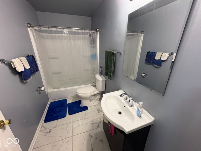 2230 N Arsenal Avenue, Indianapolis, IN 46218