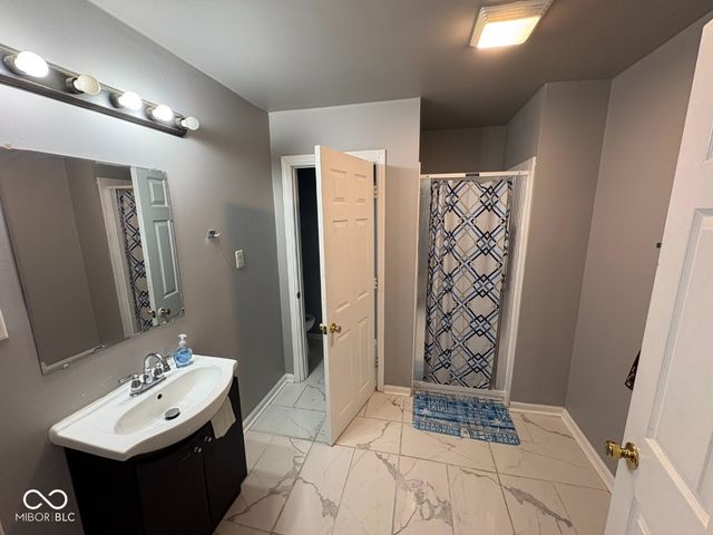 2230 N Arsenal Avenue, Indianapolis, IN 46218