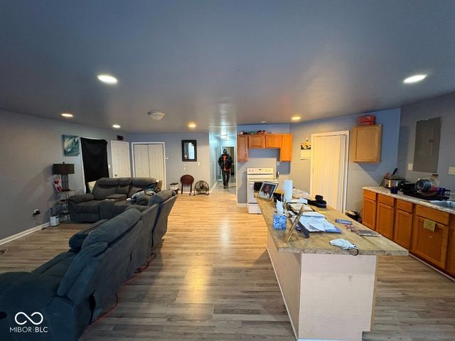 2230 N Arsenal Avenue, Indianapolis, IN 46218