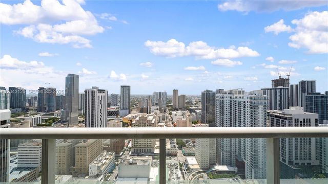 50 Biscayne Boulevard 4203, Miami, FL 33132