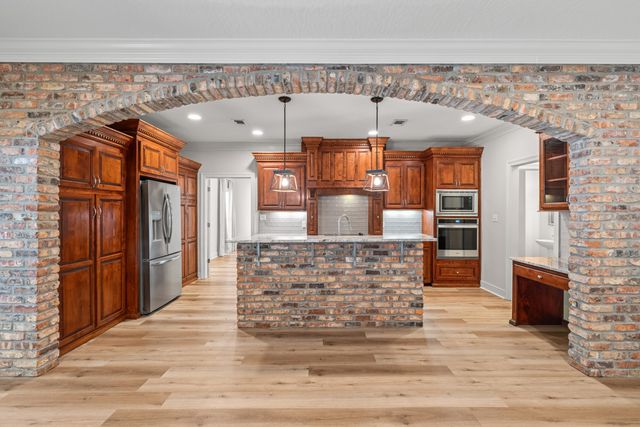 22 Knollwood Ln., Purvis, MS 39475