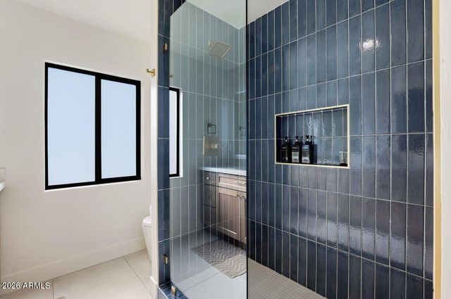 6516 N 43RD Place, Paradise Valley, AZ 85253