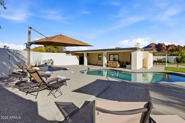 6516 N 43RD Place, Paradise Valley, AZ 85253