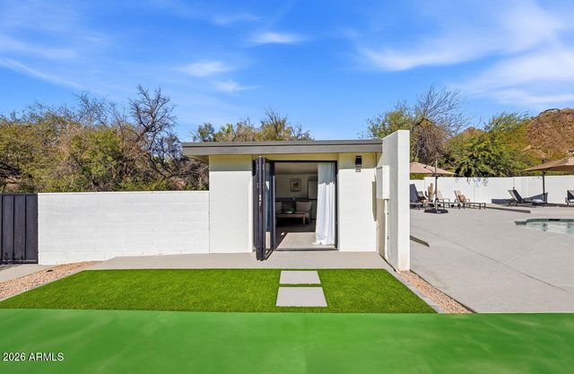 6516 N 43RD Place, Paradise Valley, AZ 85253