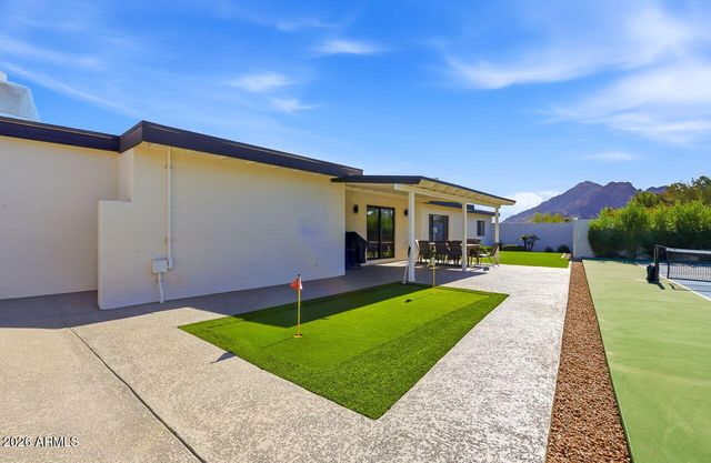 6516 N 43RD Place, Paradise Valley, AZ 85253