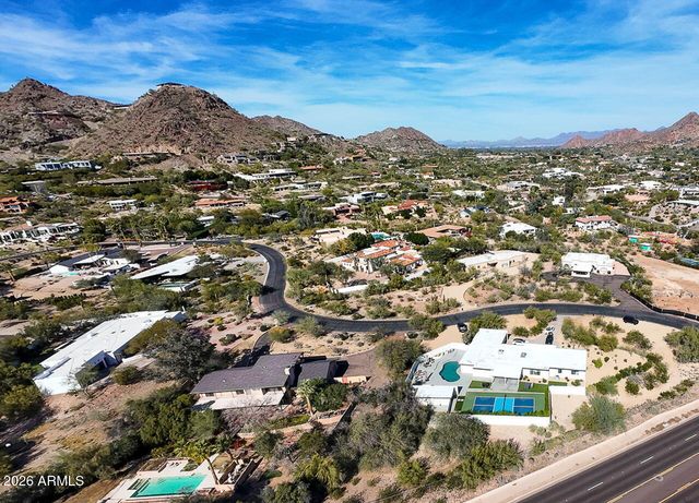 6516 N 43RD Place, Paradise Valley, AZ 85253