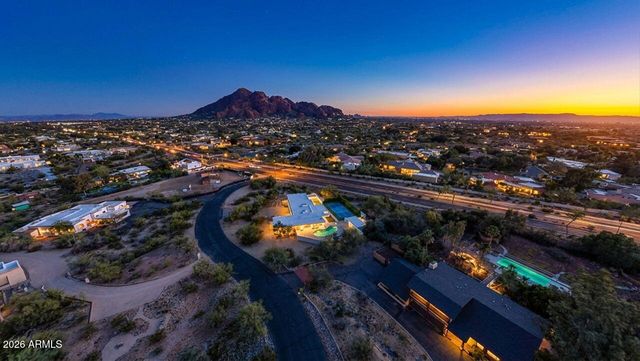 6516 N 43RD Place, Paradise Valley, AZ 85253