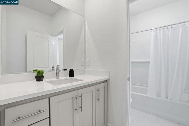 5911 Silhouette Way, Dublin, CA 94568