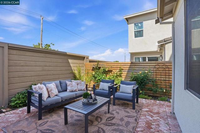 5911 Silhouette Way, Dublin, CA 94568