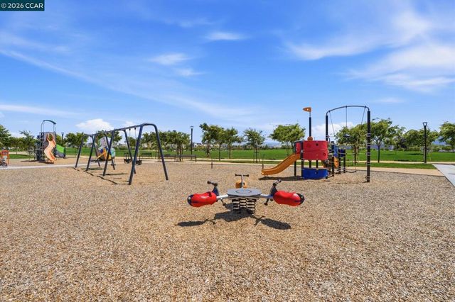 5911 Silhouette Way, Dublin, CA 94568