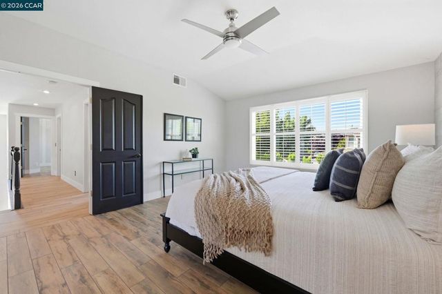 2037 Newton, Brentwood, CA 94513