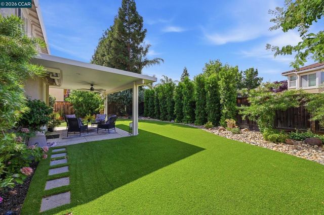 2037 Newton, Brentwood, CA 94513