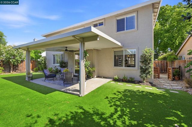 2037 Newton, Brentwood, CA 94513