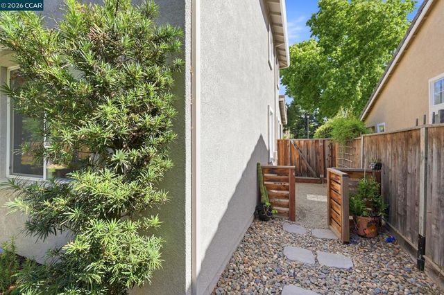 2037 Newton, Brentwood, CA 94513