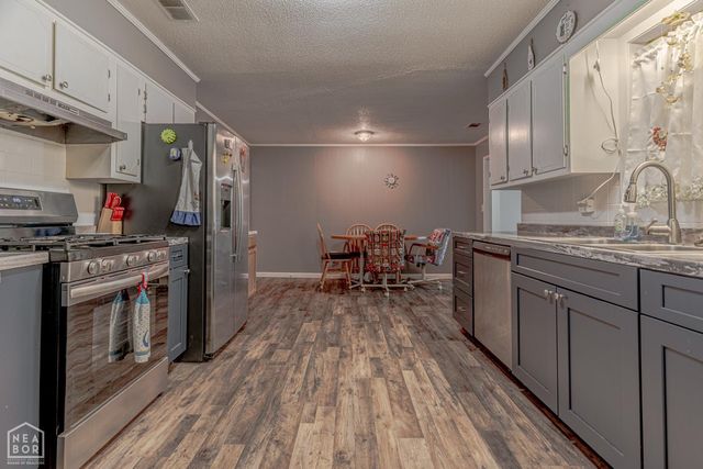 306 Walnut Drive, Paragould, AR 72450