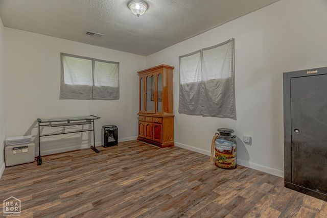 306 Walnut Drive, Paragould, AR 72450