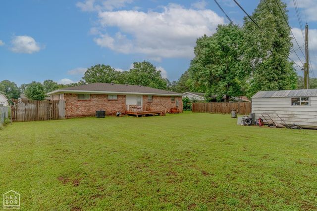 306 Walnut Drive, Paragould, AR 72450
