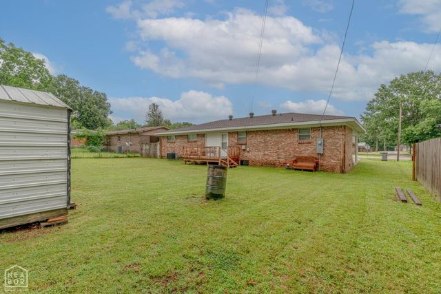 306 Walnut Drive, Paragould, AR 72450