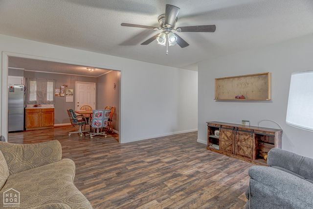 306 Walnut Drive, Paragould, AR 72450