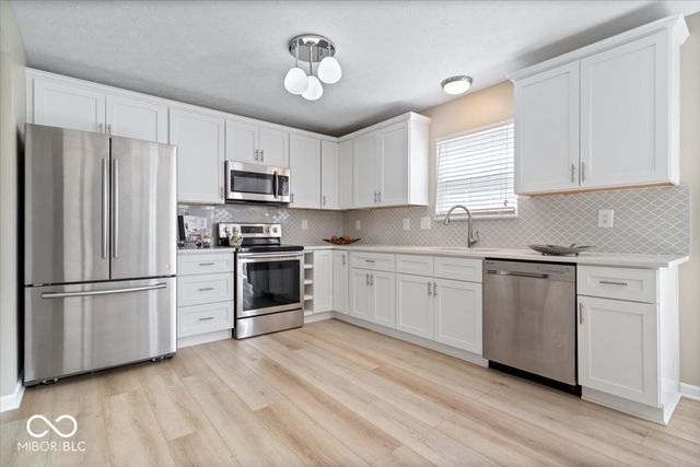 12381 E 131st Street, Fishers, IN 46037