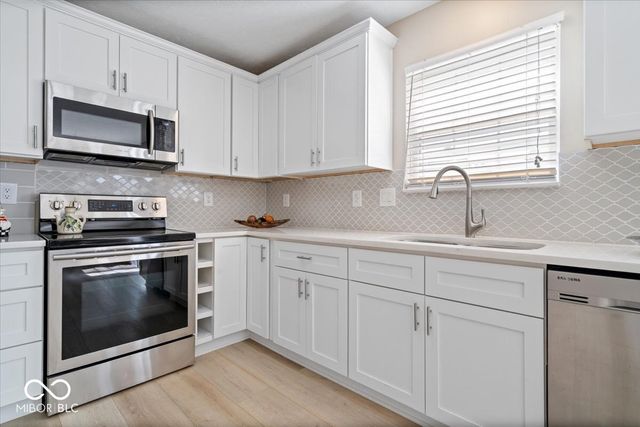 12381 E 131st Street, Fishers, IN 46037