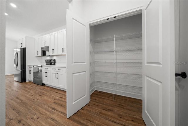 15095 SNOWY OWL AVENUE, Weeki Wachee, FL 34614