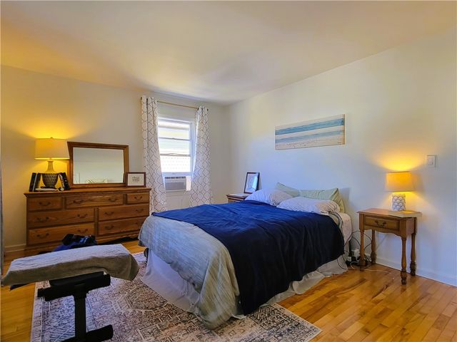 9 Narragansett Avenue 3, Newport, RI 02840