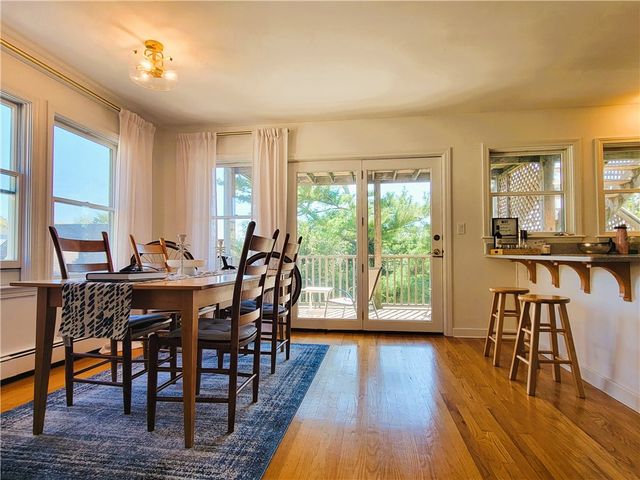 9 Narragansett Avenue 3, Newport, RI 02840