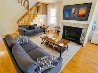 9 Narragansett Avenue 3, Newport, RI 02840