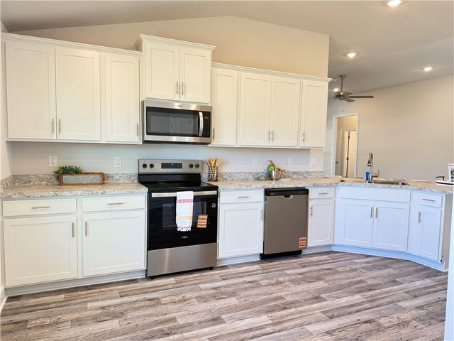 302 Quarry Lane, Sebastian, FL 32958