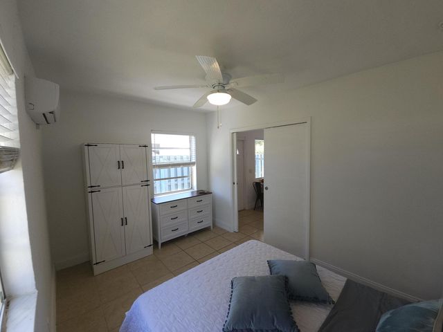 1639 Hayes Street, Hollywood, FL 33020