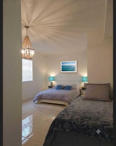 1639 Hayes Street, Hollywood, FL 33020