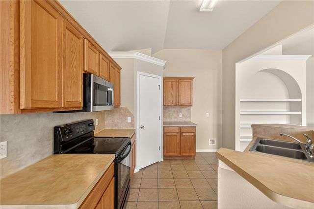 2326 TROPICAL WIND Dr, Corpus Christi, TX 78414