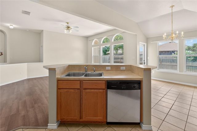 2326 TROPICAL WIND Dr, Corpus Christi, TX 78414