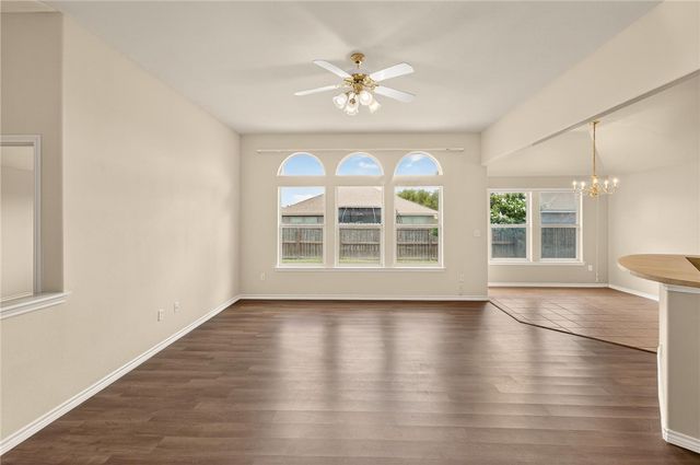2326 TROPICAL WIND Dr, Corpus Christi, TX 78414