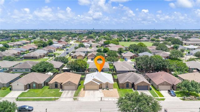 2326 TROPICAL WIND Dr, Corpus Christi, TX 78414