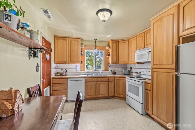 342 Beech St, Longview, WA 98632