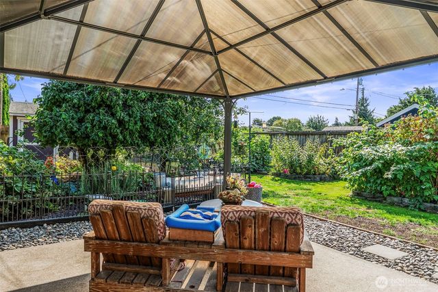 342 Beech St, Longview, WA 98632