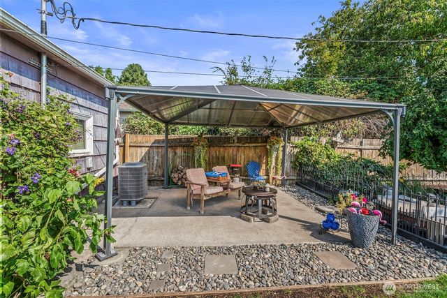 342 Beech St, Longview, WA 98632