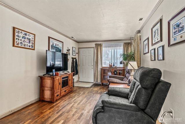 342 Beech St, Longview, WA 98632